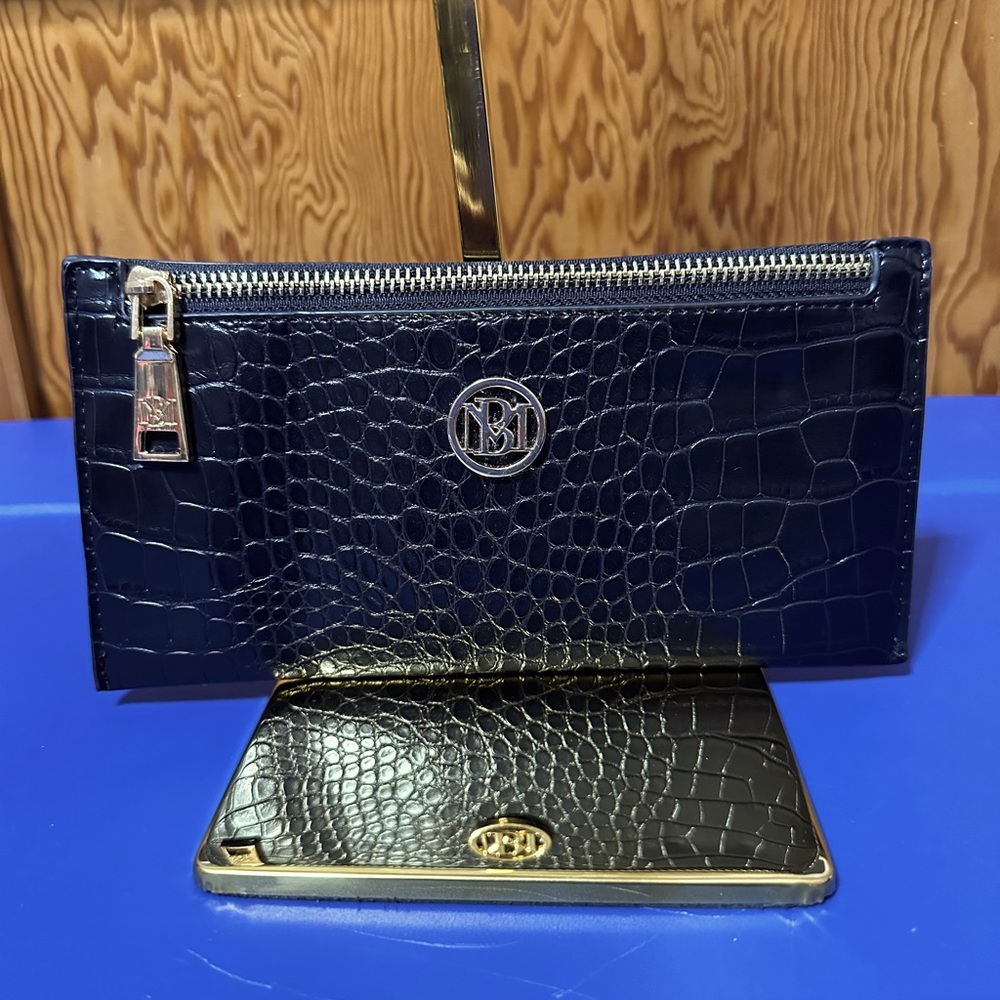 BADGLEY MISCHKA Crocodile Print Slim Wallet (Vegan Leather)